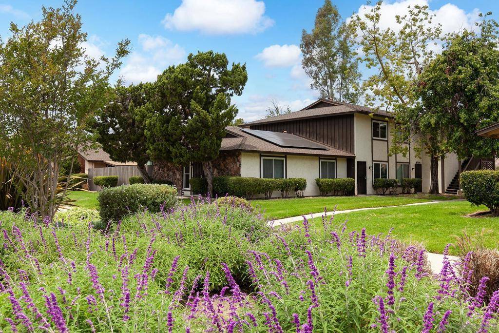 Santee, CA 92071,9952 N Magnolia Ave