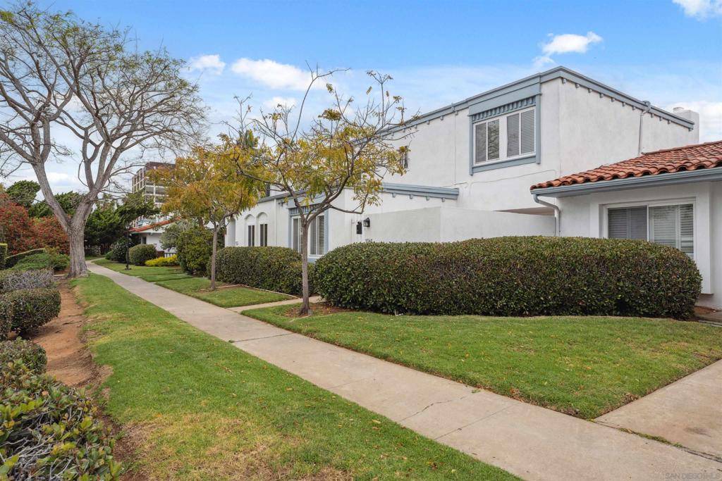 San Diego, CA 92111,5348 Mount Alifan  Dr.