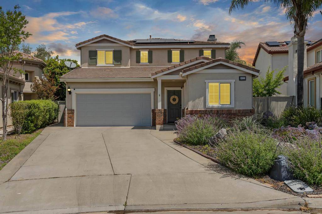 10212 Spruce Woodlands Way, Escondido, CA 92026