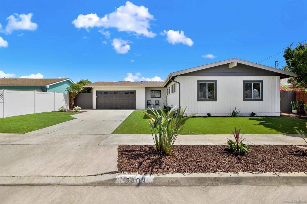 San Diego, CA 92111,5403 Via Carancho