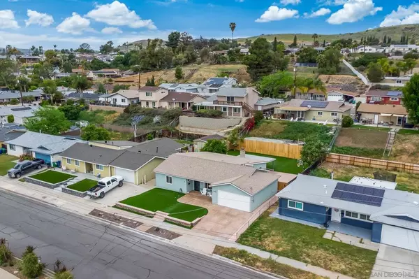Santee, CA 92071,9728 Abbeywood Rd