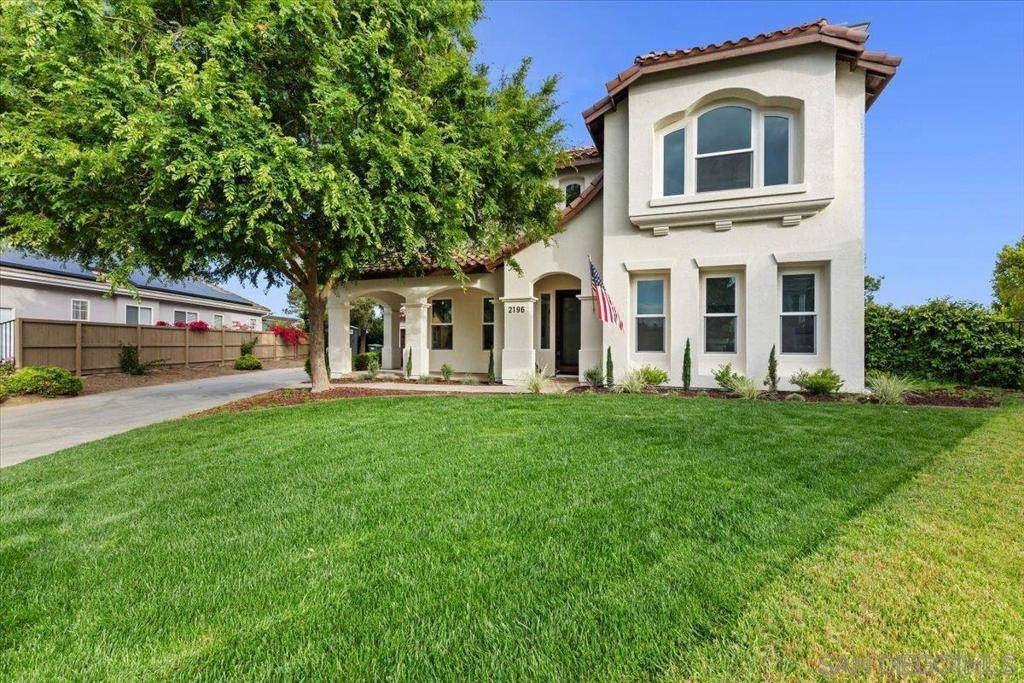 Fallbrook, CA 92028,2196 Kirkcaldy Rd