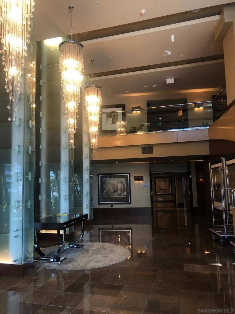 San Diego, CA 92101,1325 Pacific Highway #806