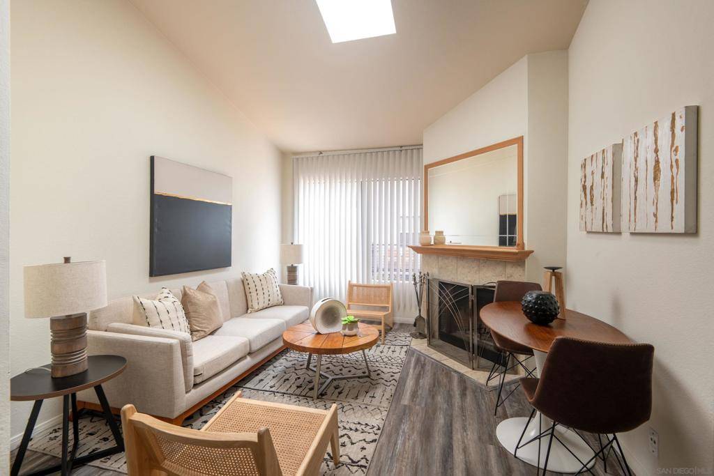 San Diego, CA 92106,2909 Keats St #11