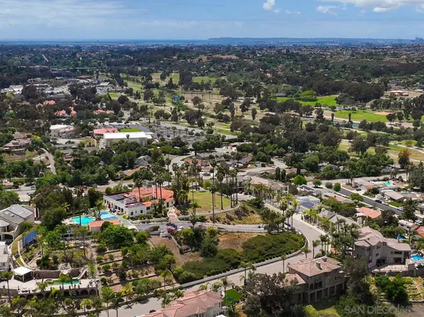 Bonita, CA 91902,3928 La Cresta Way