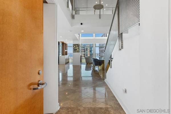 San Diego, CA 92101,645 Front St #2004