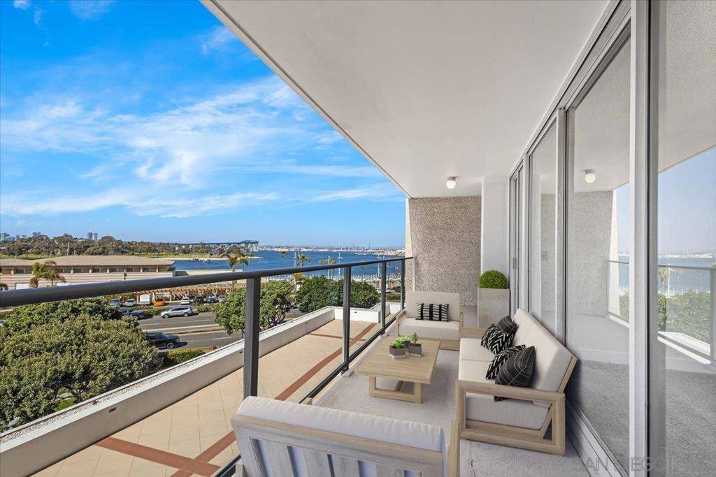 1820 Avenida Del Mundo #308, Coronado, CA 92118