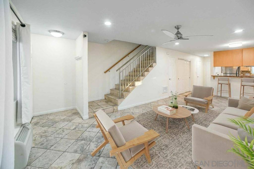 Spring Valley, CA 91977,9860 Dale Ave #E2
