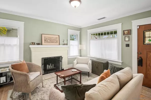 San Diego, CA 92104,3215 Granada Avenue