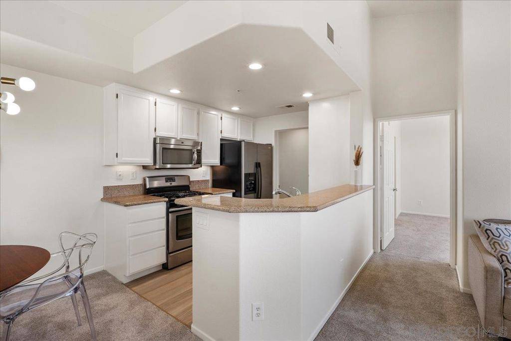 Chula Vista, CA 91913,1338 Nicolette Ave #1034
