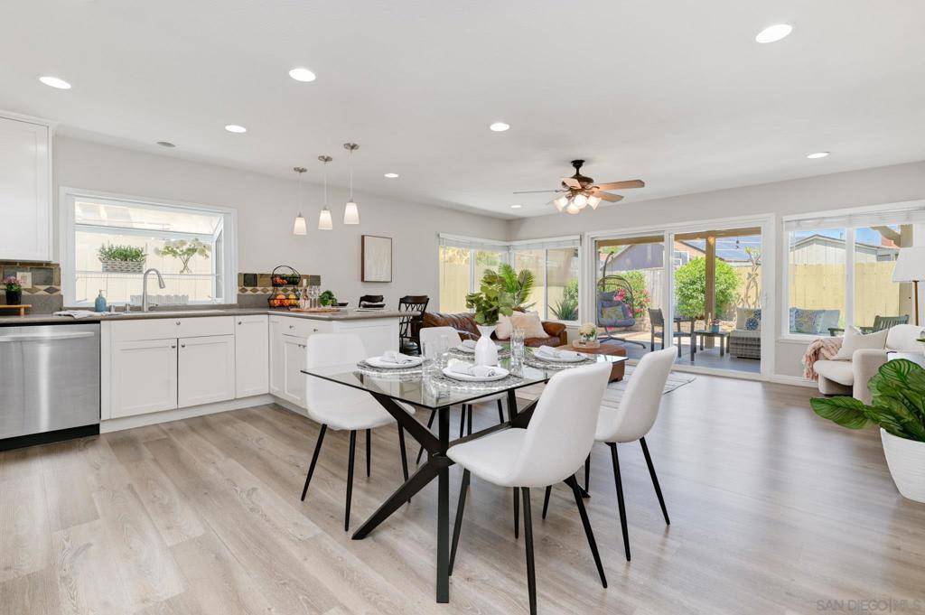 11245 Westonhill Dr, San Diego, CA 92126