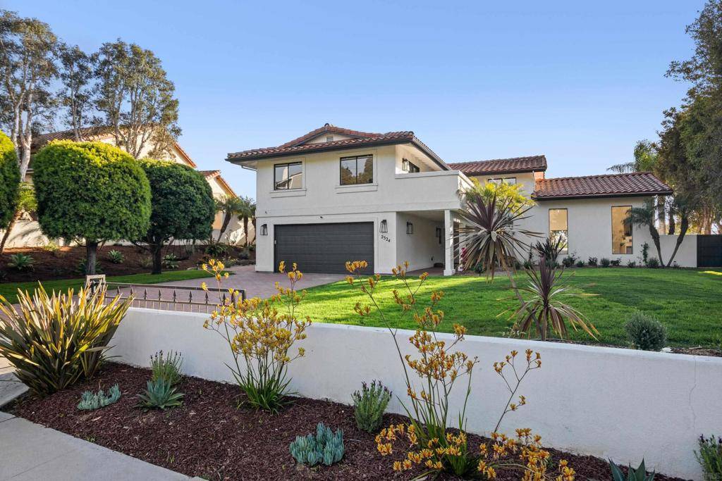 Carlsbad, CA 92009,2524 Luciernaga St
