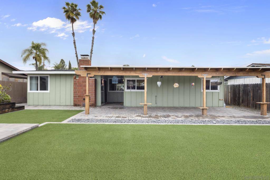 El Cajon, CA 92019,622 Ellen Ln