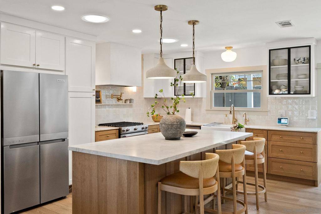 4725 Adams Ave, San Diego, CA 92115