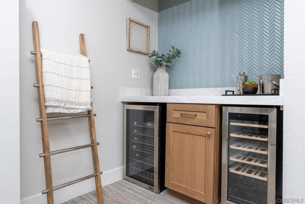 Solana Beach, CA 92075,579 S Sierra Ave #17