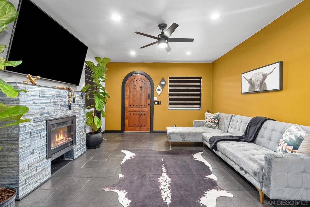 San Diego, CA 92113,4026 Marine View Ave