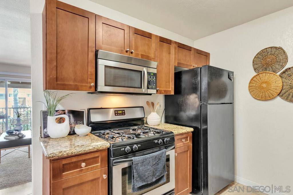 Escondido, CA 92026,240 W Lincoln Ave #36