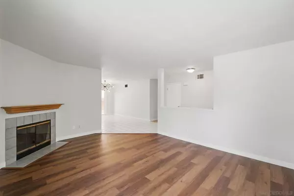 Escondido, CA 92026,1133 Rachel Cir