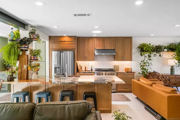 Poway, CA 92064,13025 Earlgate Court