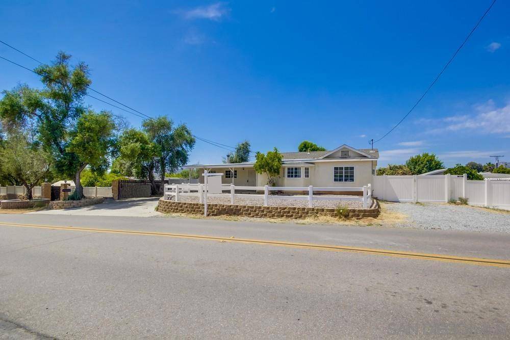 Lakeside, CA 92040,12224 Lemon Crest Drive