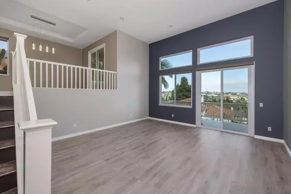 La Jolla, CA 92037,6013 Oakgate Row