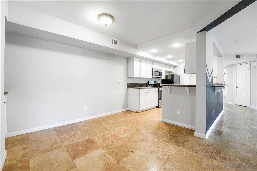 Escondido, CA 92025,1050 E Washington #44