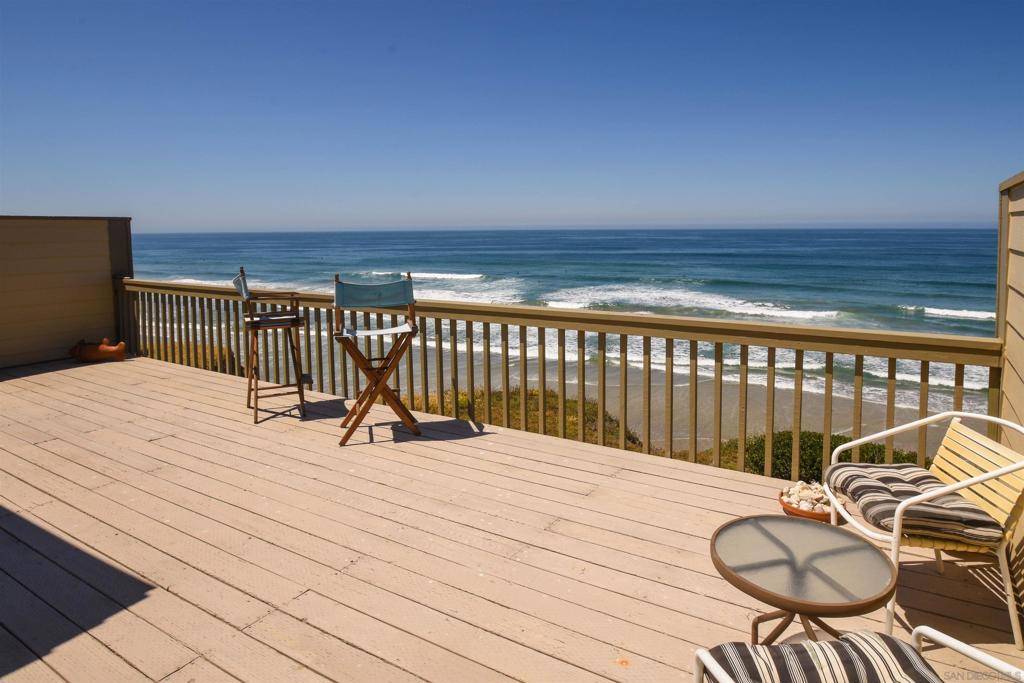 1810 Parliament, Encinitas, CA 92024