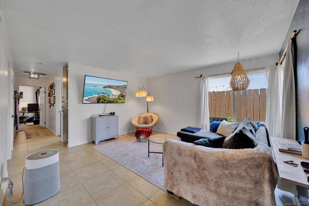 Escondido, CA 92025,535 N Beech St #13