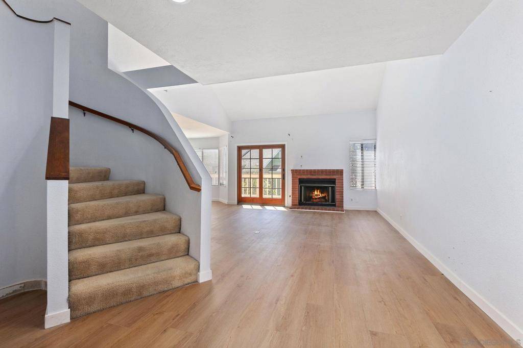 Escondido, CA 92026,427 Conifer Glen