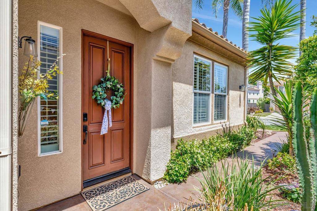 Carlsbad, CA 92009,6147 Paseo Jaquita