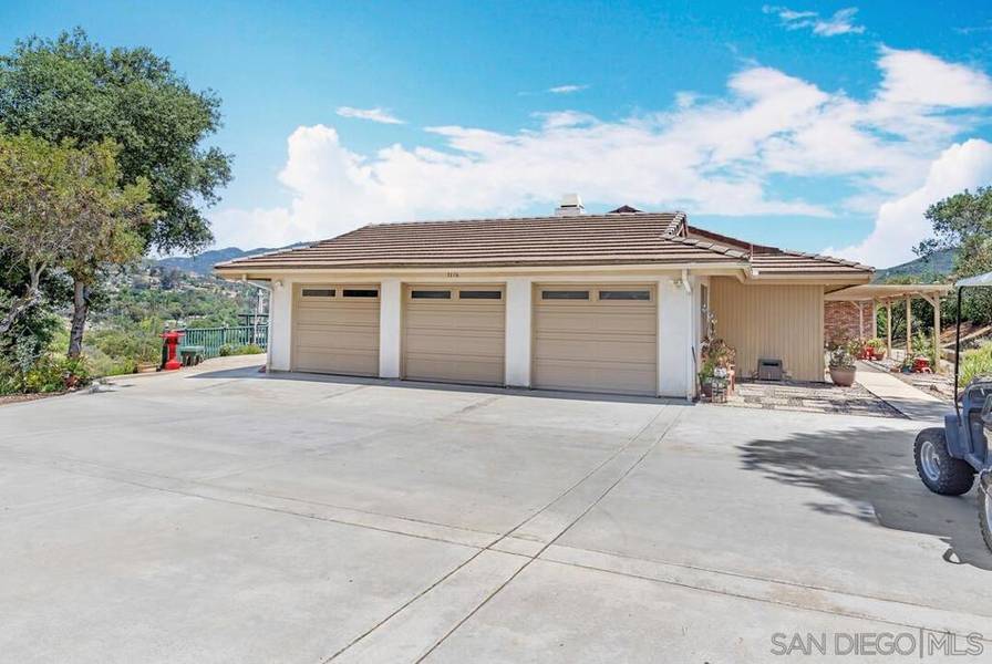 3176 Via Viejas, Alpine, CA 91901