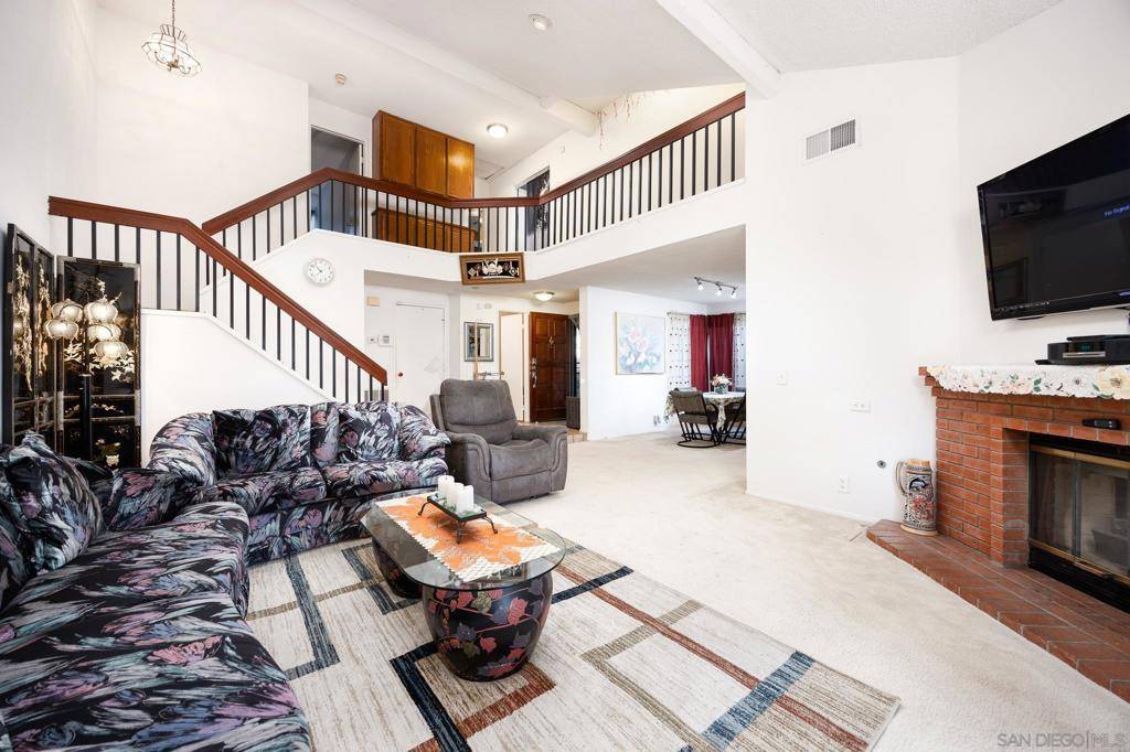San Diego, CA 92139,7837 Goode St