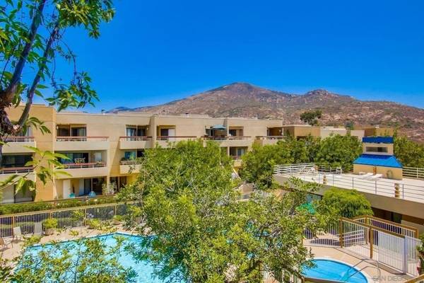 San Diego, CA 92119,7255 Navajo Rd #C160