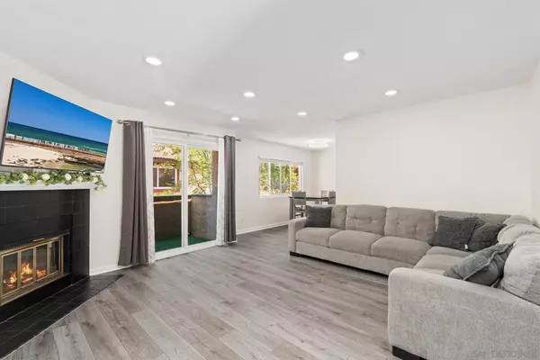 10794 Jeanne Ter #D, Santee, CA 92071