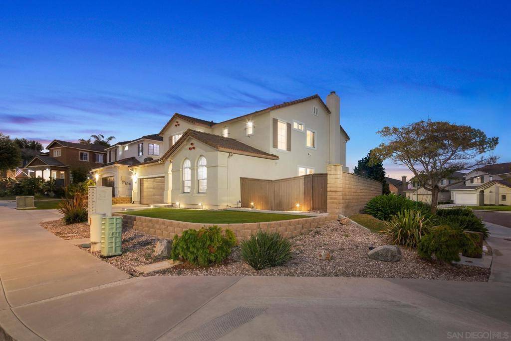 Chula Vista, CA 91914,360 Circulo Coronado