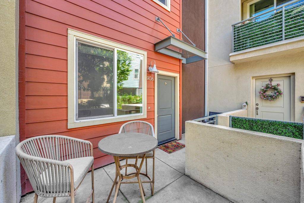 Escondido, CA 92025,316 Antoni Glen #906