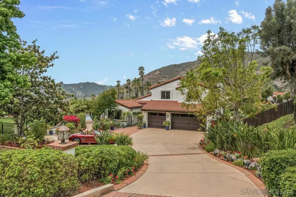 Escondido, CA 92029,3609 Monte Real