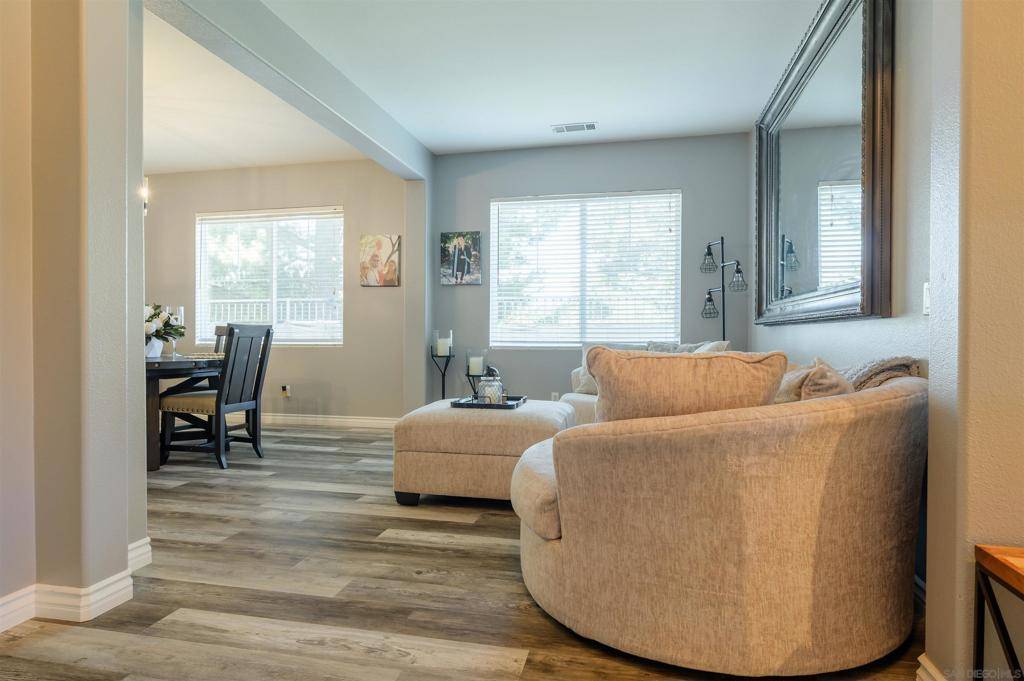 Corona, CA 92883,25183 Forest Street