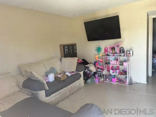 Calexico, CA 92231,1025 E 2nd Street