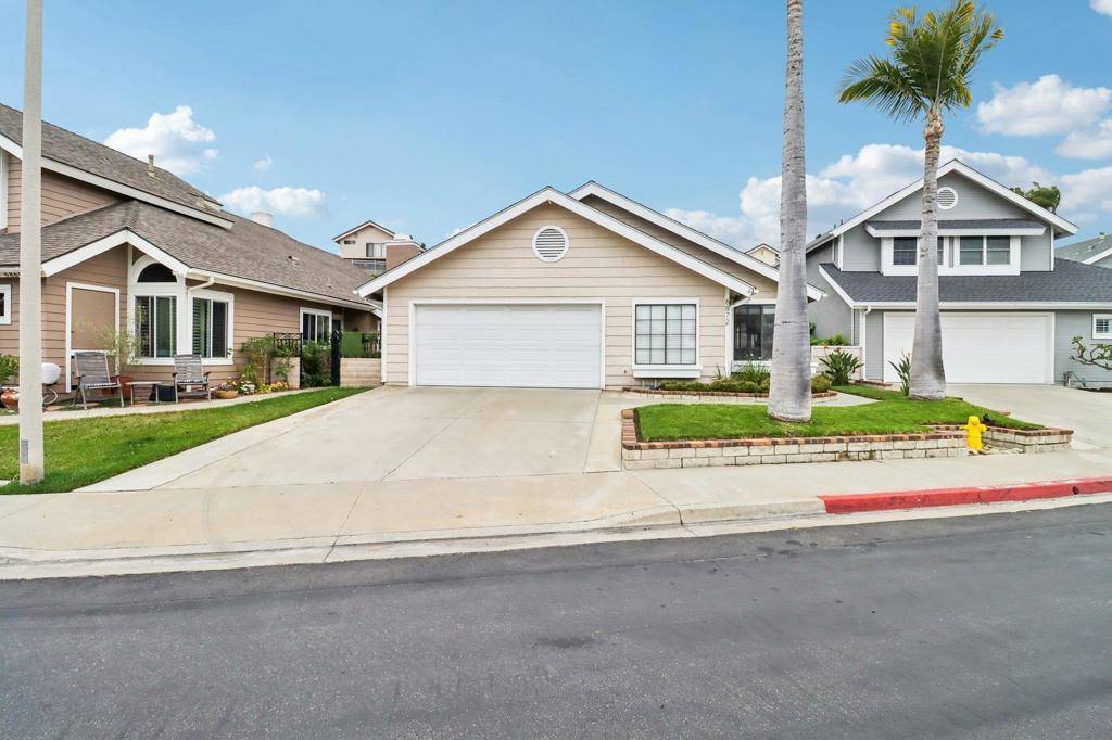 6872 Shearwaters Drive, Carlsbad, CA 92011