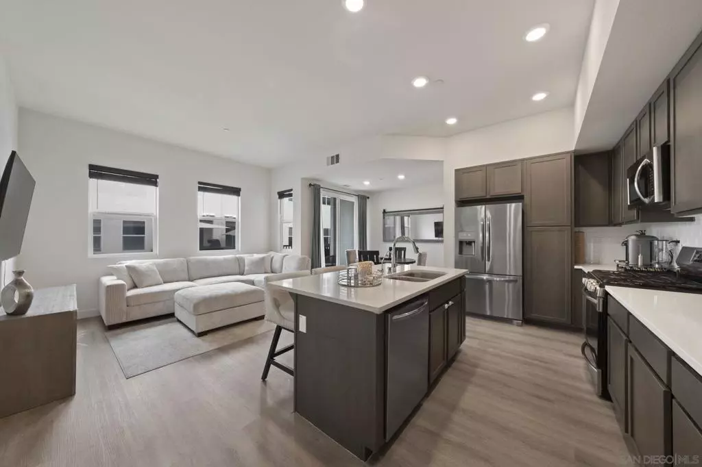Chula Vista, CA 91915,2040 Mindoro Ln #6
