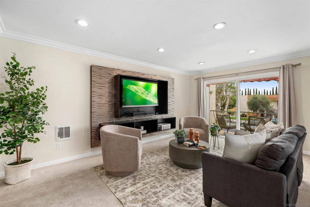 10855 Camino Ruiz #48, San Diego, CA 92126
