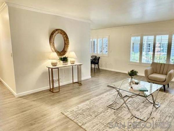 801 C Ave #11, Coronado, CA 92118