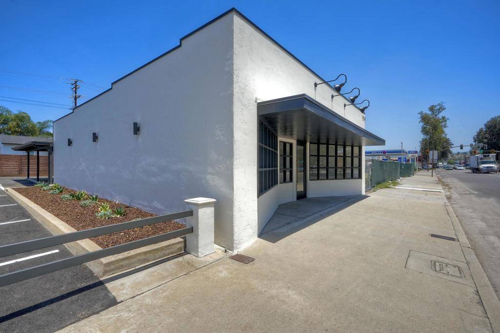 1045 Main, Ramona, CA 92065