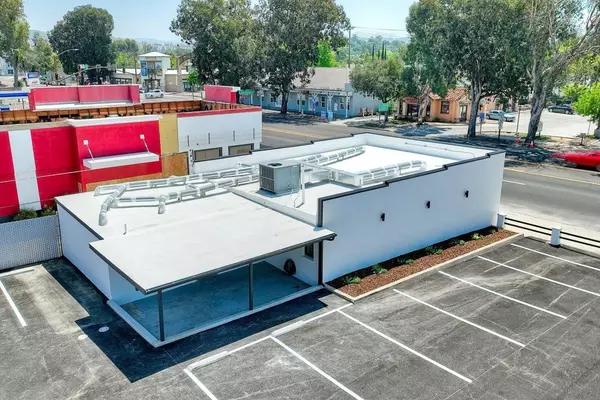 Ramona, CA 92065,1045 Main