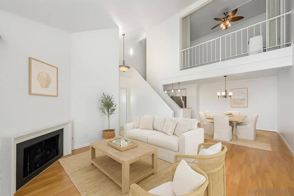 San Diego, CA 92130,12213 Carmel Vista Rd #234
