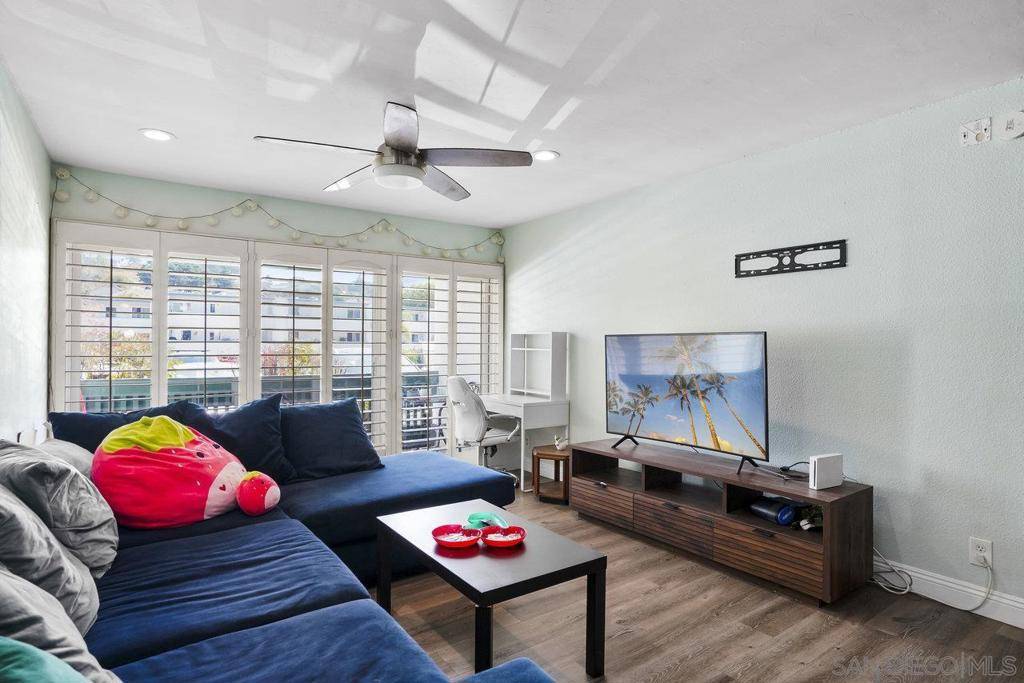 San Diego, CA 92117,4060 Huerfano Ave #109