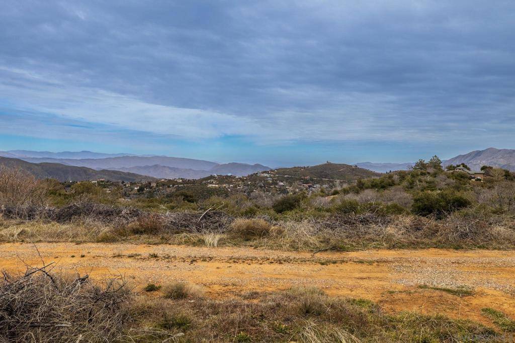 Julian, CA 92036,0 Slumbering Oaks Trl