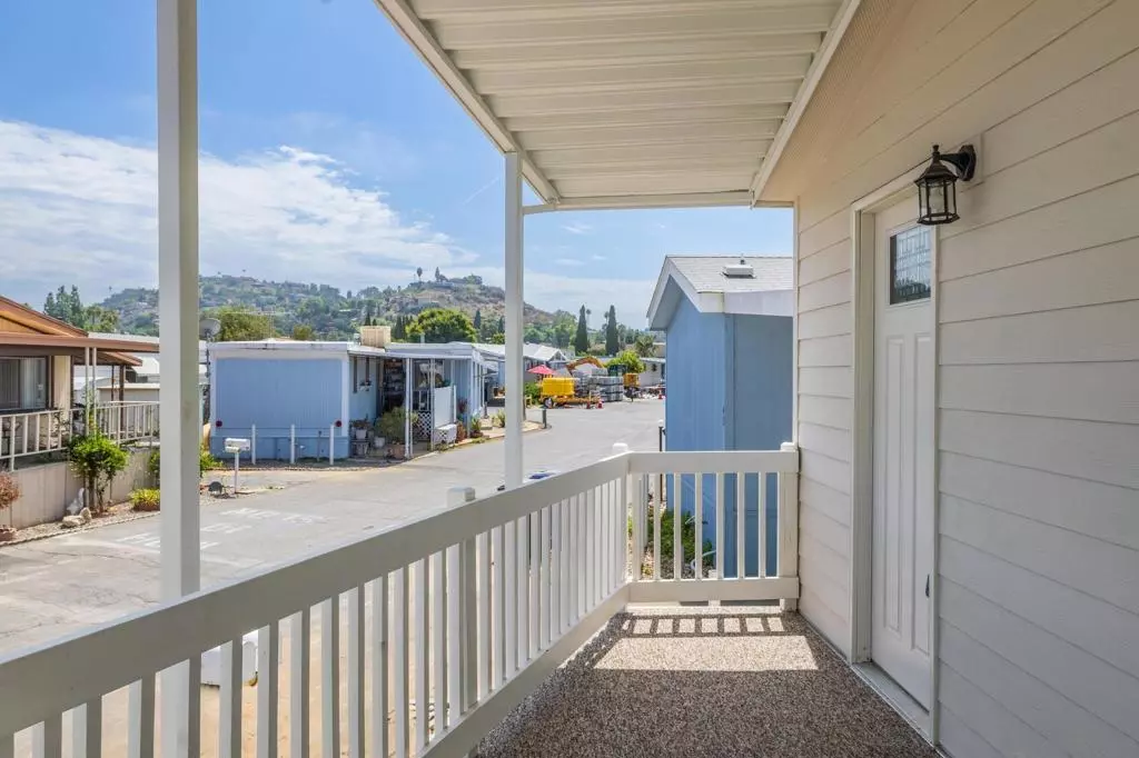 El Cajon, CA 92019,410 S 1st