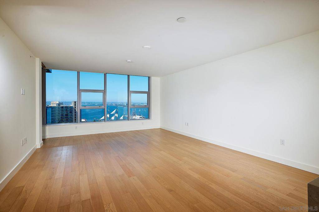 San Diego, CA 92101,1388 Kettner Blvd #1301